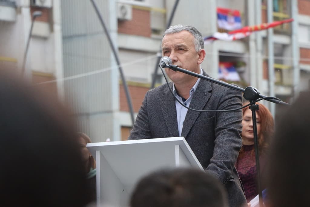 Riformatim pas ngjarjeve të 24 shtatorit/ Zlatan Ellek zgjidhet kryetar i ri i “Listës Serbe”