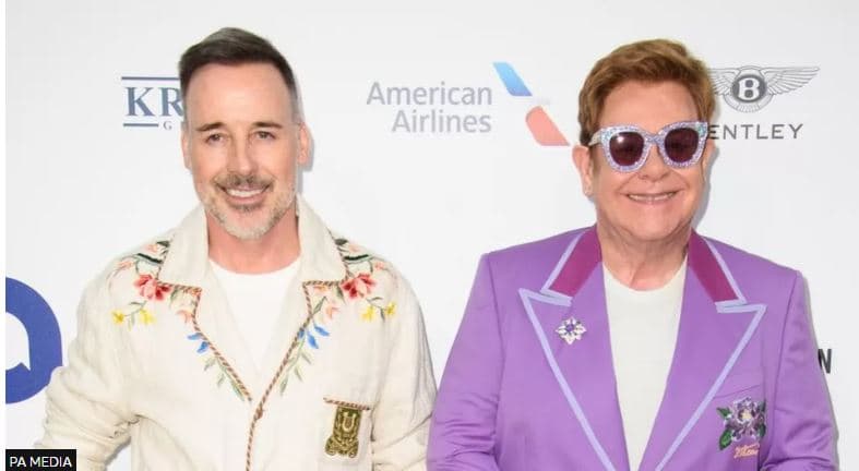 ‘Momente historike’, gati ekspozita e koleksionit fotografik të Elton John