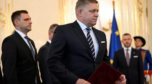 Lufta në Ukrainë, Sllovakia njofton ndalimin e dërgesave të armëve në Kiev