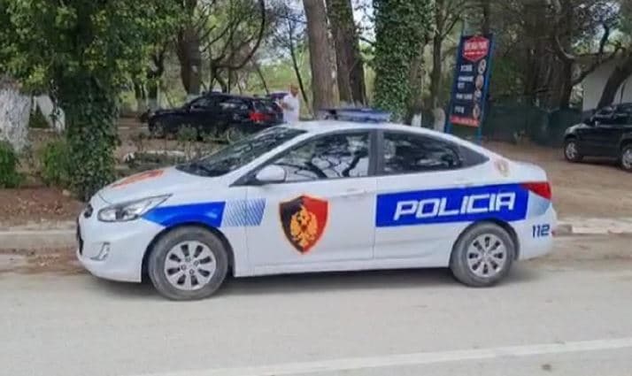 Ndihmonte emigrantët të kalonin kufirin, arrestohet 29-vjeçari i shpallur në kërkim