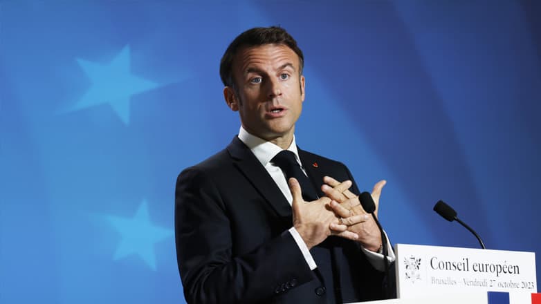 Macron: Qipro mund të jetë baza e një “korridori humanitar detar” për Gazën