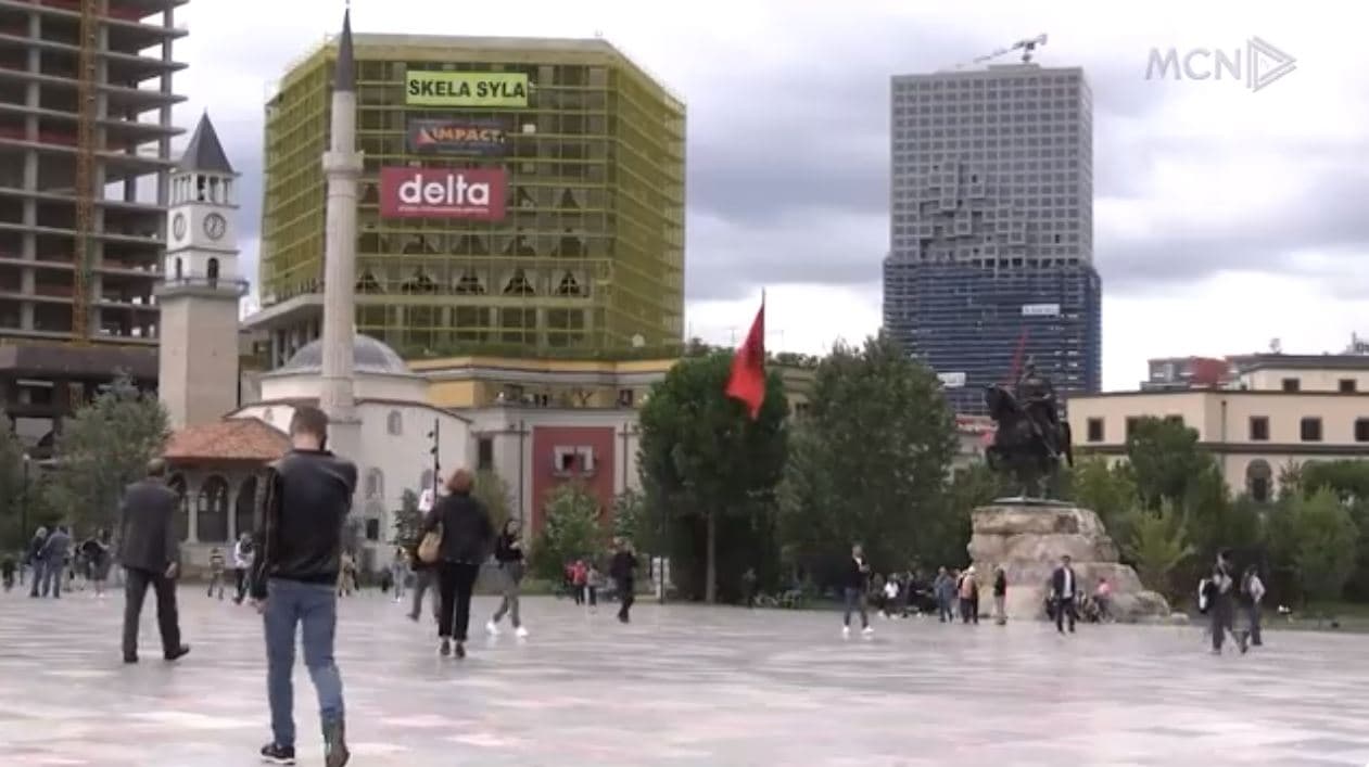 Del nga lista gri e pastrimit të parave. FMN: Turizmi solli rritje të ekonomisë për Shqipërinë