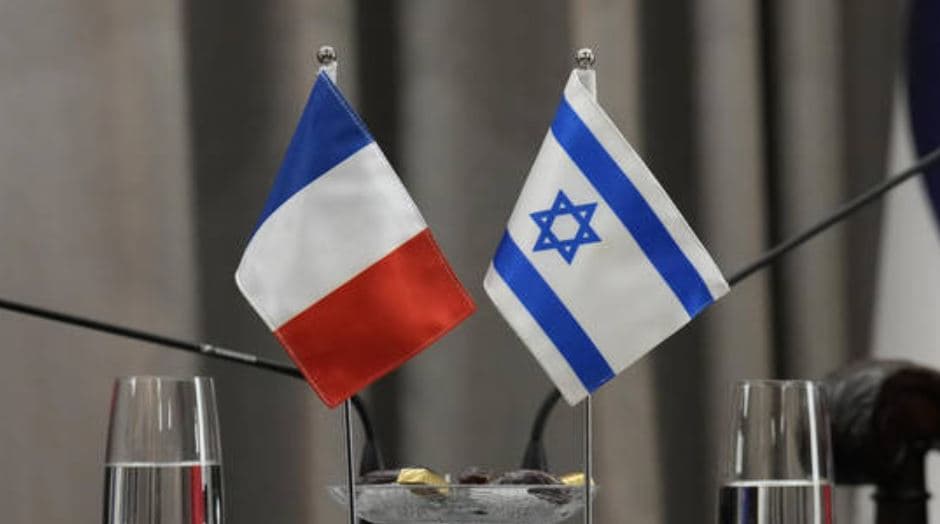 Evakuohen shkollat ​​hebraike në Paris për shkak të frikës nga bombat