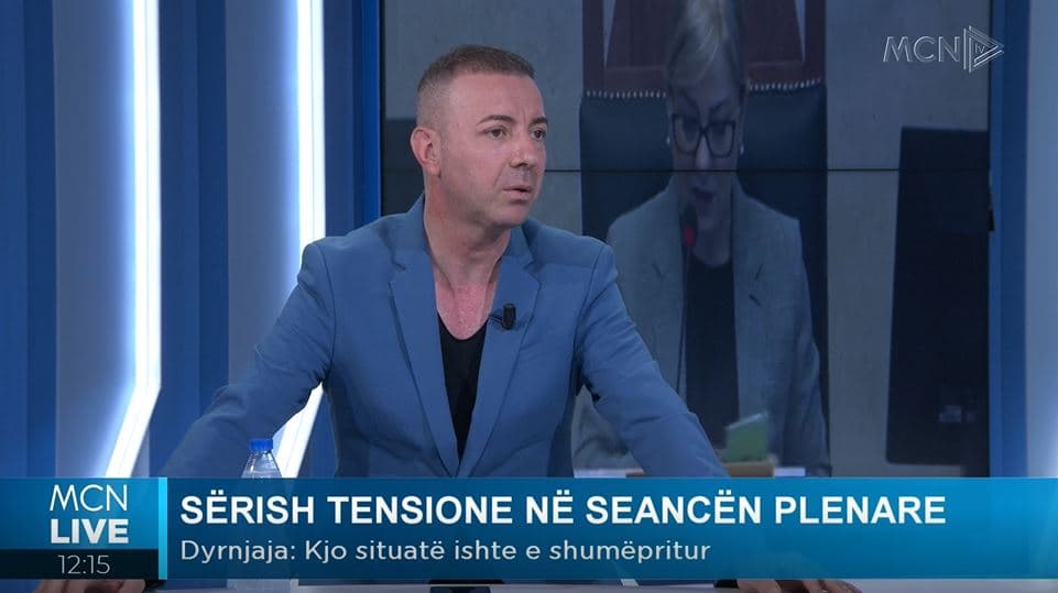 Tensionet në Kuvend/ Dyrnjaja: Unifikojnë opozitën, por nuk sjellin fitore në raport me mazhorancën. Ka pabesueshmëri te njerëzit (VIDEO)