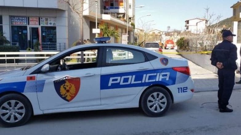 Theu masën e sigurisë “arrest në shtëpi”, pranga 44-vjeçarit në Kavajë