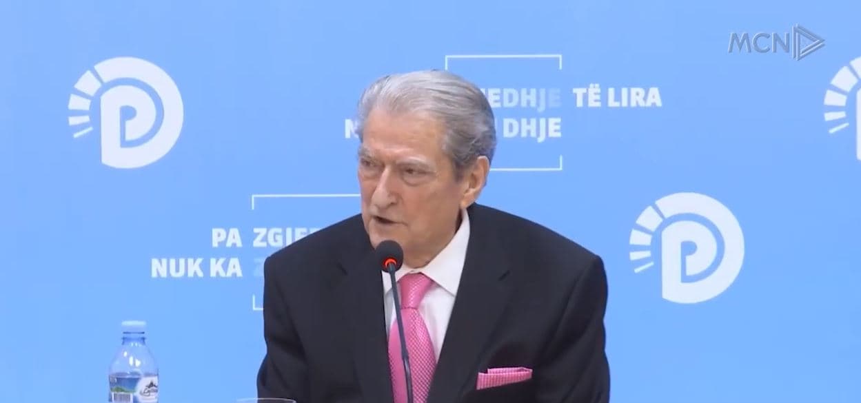 “SPAK nuk po heton Ramën”. Berisha shmang GJKKO: Protestat tona legjitime!