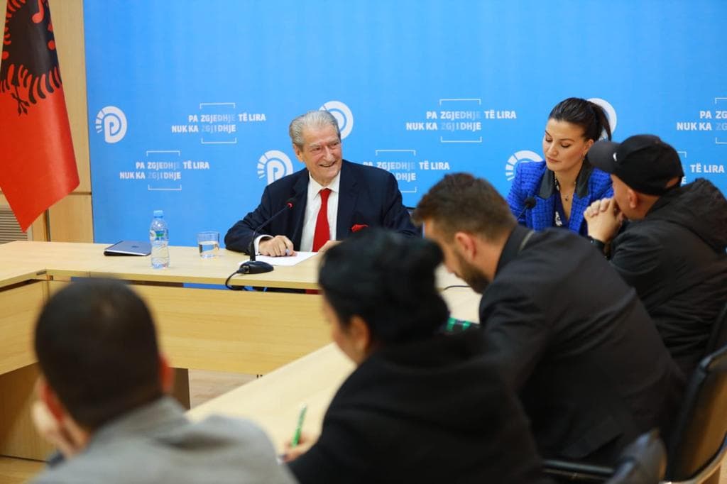 Pakti Rama-Meloni/ Berisha: Nuk pranojmë marrëveshje që vjen në shkelje të hapur të Kushtetutës