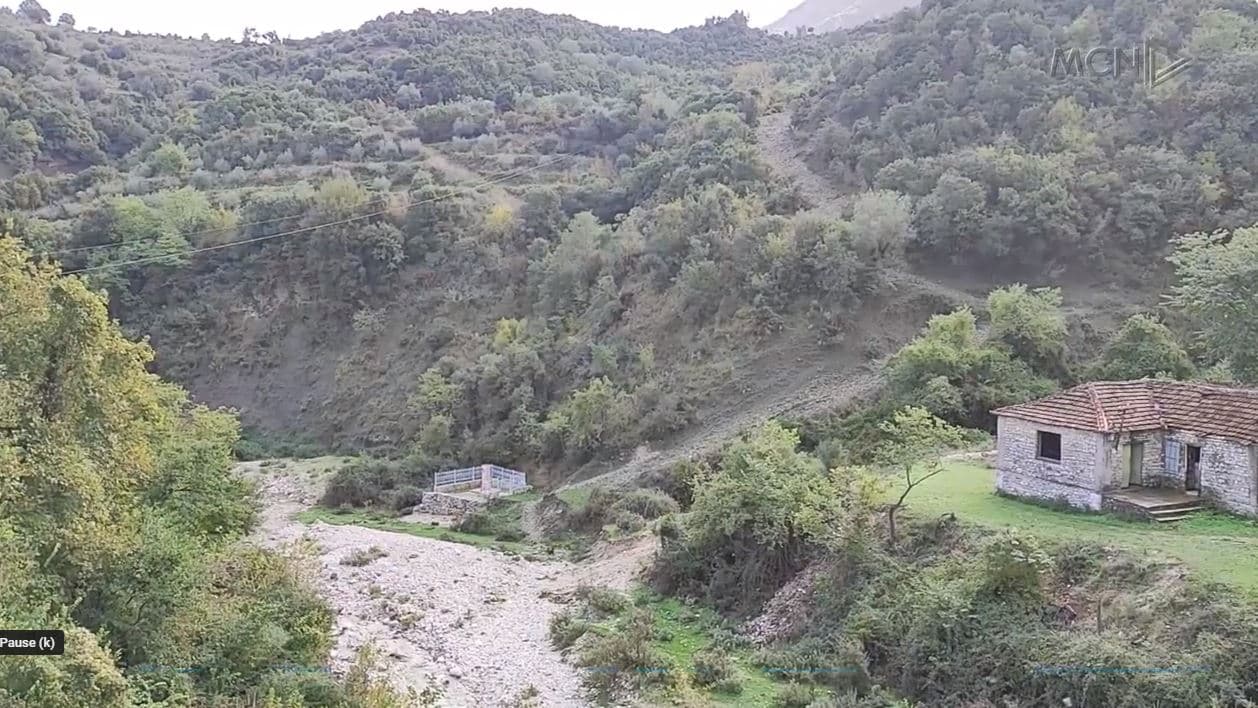  Fshati me 5 shtëpi në Tepelenë/ Luzati vizitohet nga turistët, akomodohen nga banorët (VIDEO)