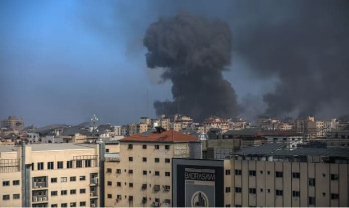 Hamasi lëshon raketa në Izrael, ndizen sirenat në Tel Aviv