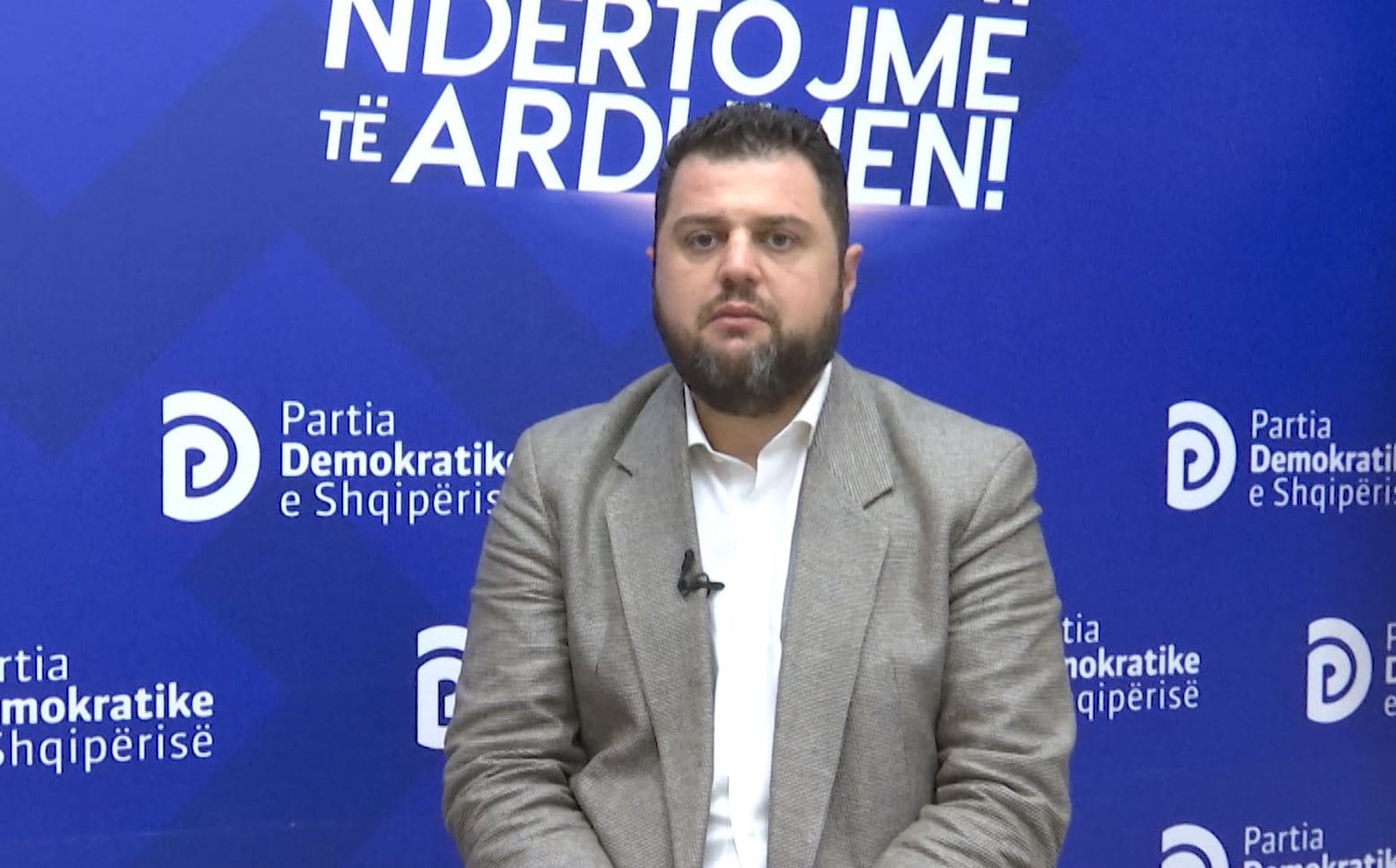 Amnistia penale, Sefa: Përfshirja e protestuesëve, kusht i domosdoshëm që PD-ja ta votojë projektligjin (VIDEO) 