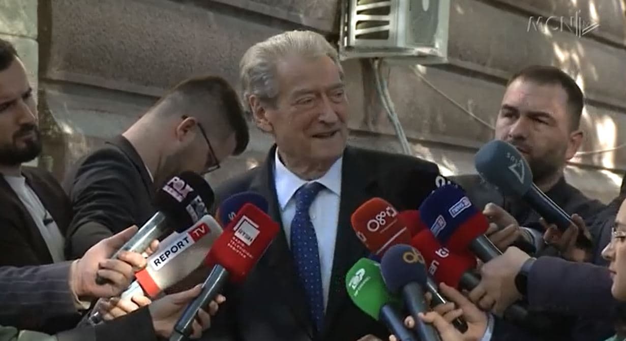 Emigrantët, Berisha bisedë me zv.kryeministrin italian/ Bardhi: Opozita e bashkuar brenda dhe jashtë parlamentit (VIDEO)