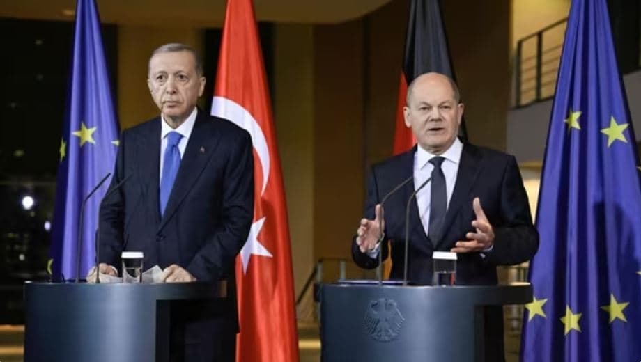 Scholz, Erdoganit: Izraeli ka të drejtë të mbrohet