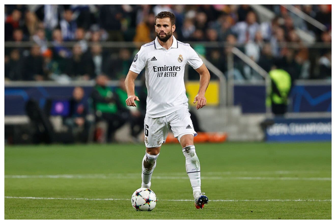 Napoli, ofensivë për Nacho Fernandez