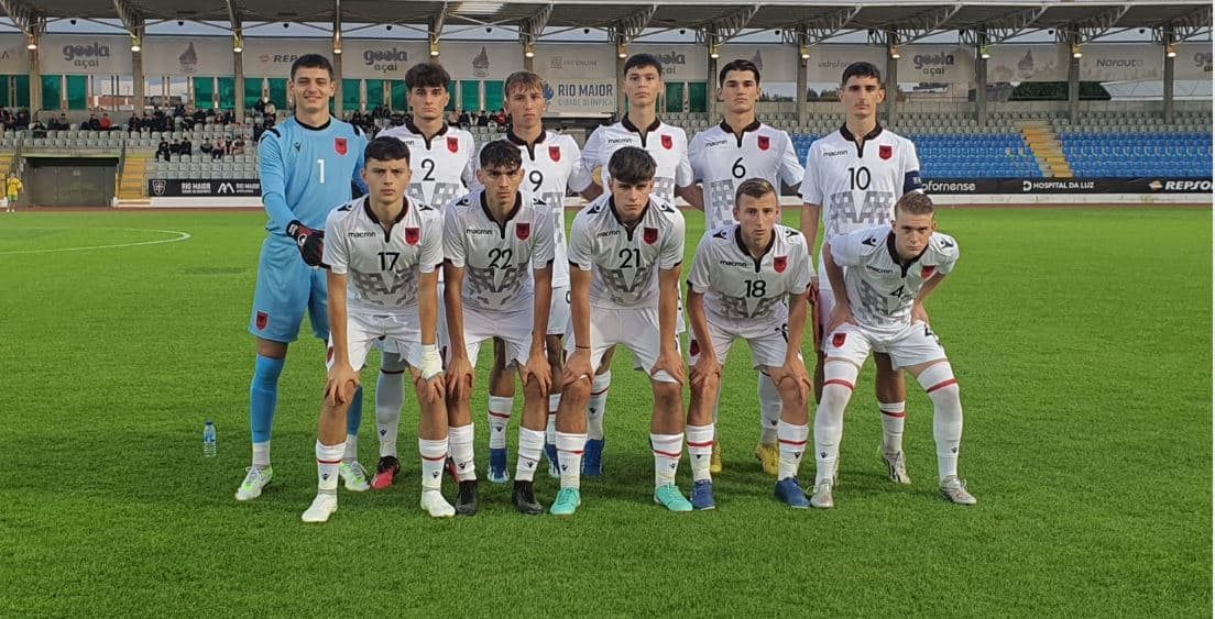 Tjetër humbje turpëruese, Shqipëria U-17 mposhtet 6-1 nga Çekia