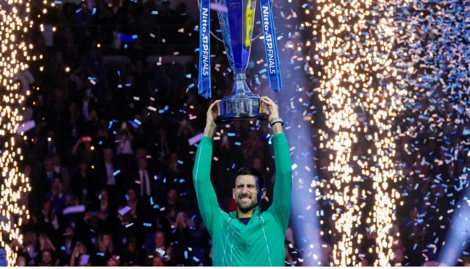 Novak Gjokoviç bën sërish histori, kalon Roger Federer në librat e rekordeve