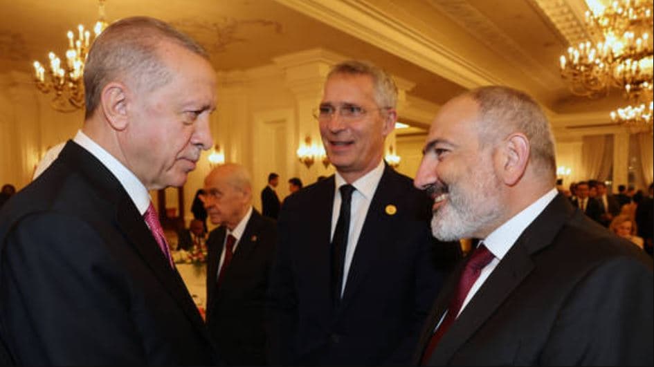 Anëtari i NATO-s paralajmëron ish-shtetin sovjetik për Perëndimin