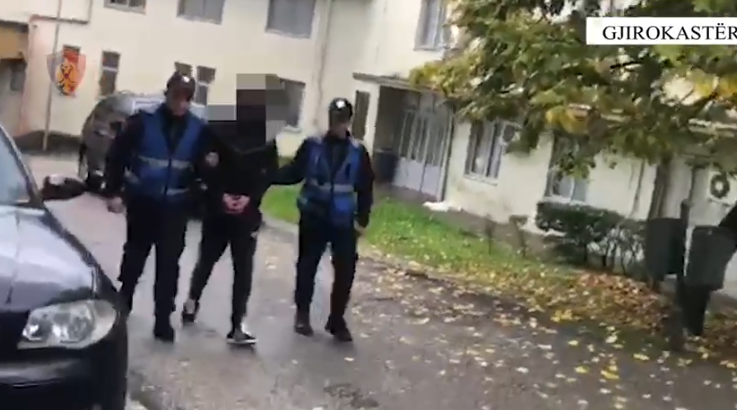 Arrestohet gjatë tentativës për të vjedhur një makinë 27-vjeçari