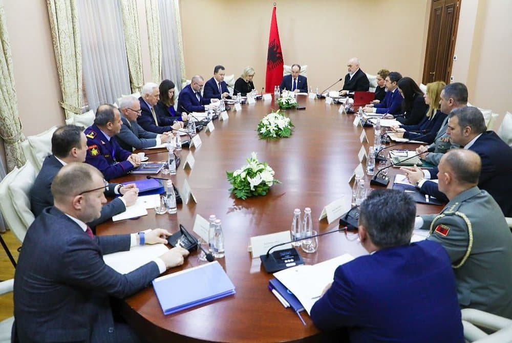 Begaj takim me Ramën, Peleshin dhe Kingjin, njihet me konkluzionet e samitit të NATO-s në Shkup