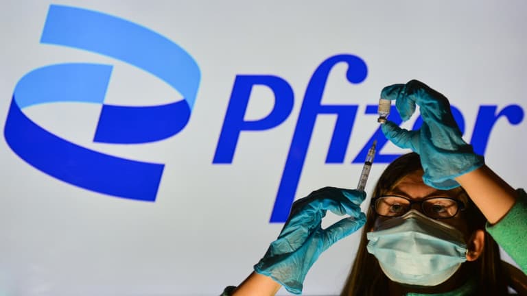Pfizer padit Poloninë për vaksinën kundër Covid-19