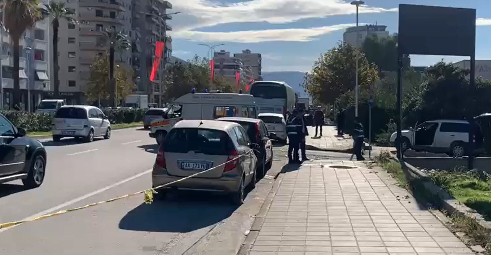 Vlorë/ I moshuari gjendet pa shenja jete në anë të rrugës Transballkanike