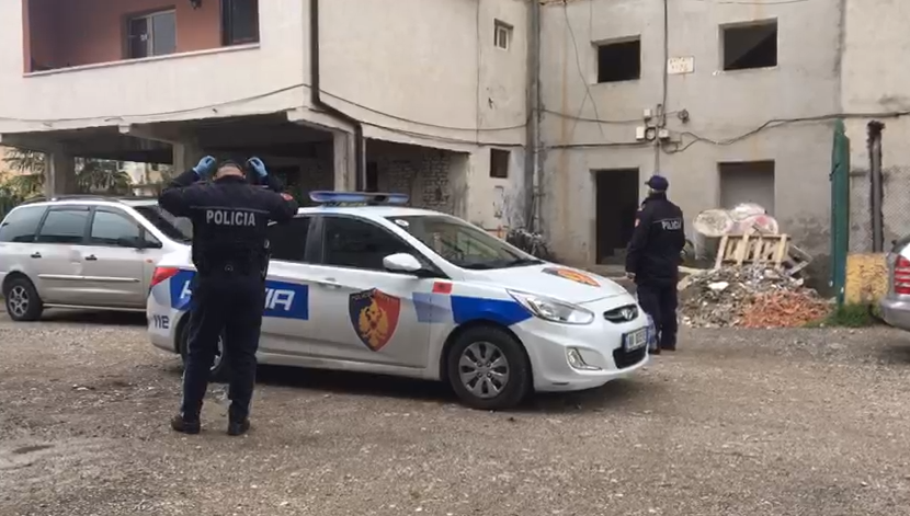 Gjendet i pajetë në Shkodër një turist letonez