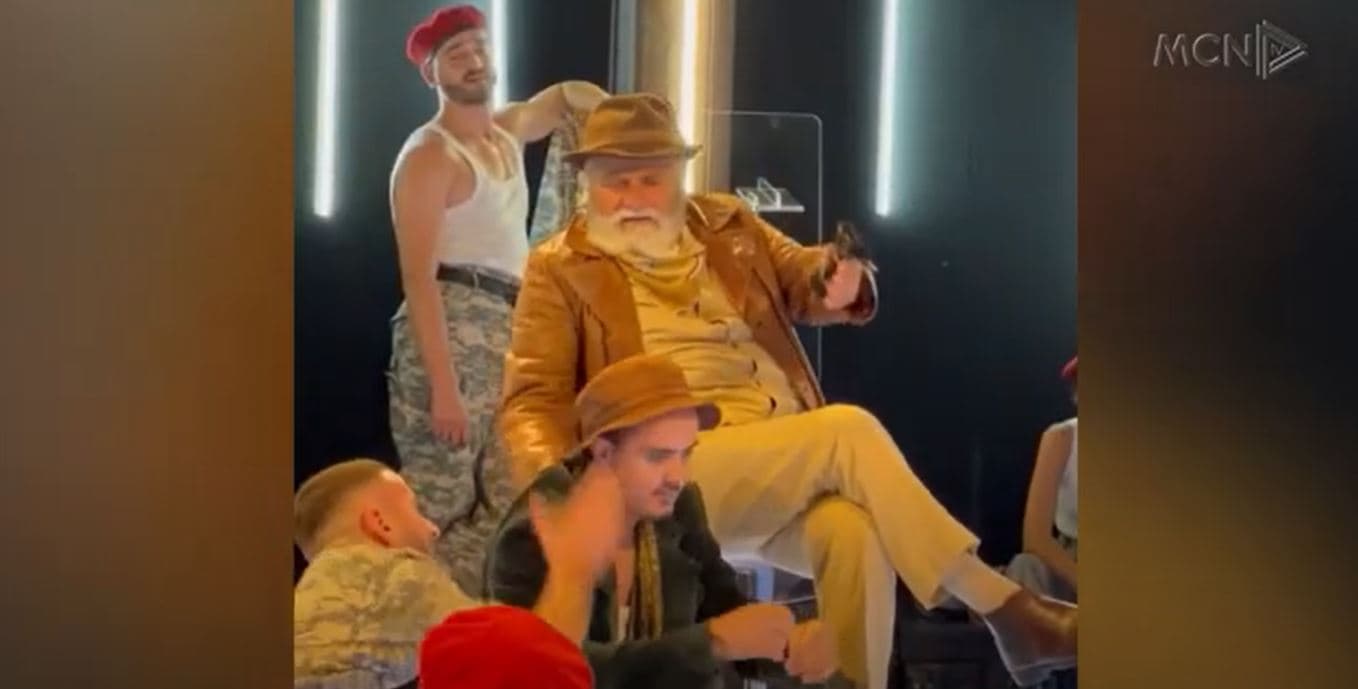 Rikthehet “Mbreti Lir”/ Shfaqja nën interpretimin e Viktor Zhustit dhe regjinë e Jondia Beqos (VIDEO)