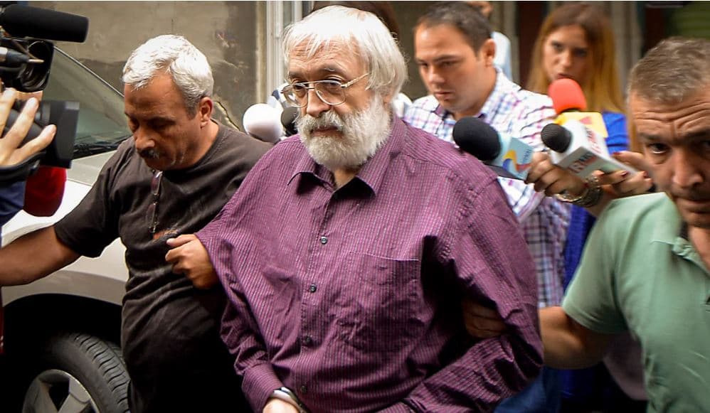 I dyshuar për skemë përdhunimi dhe trafikim, arrestohet guruja i jogës në Francë