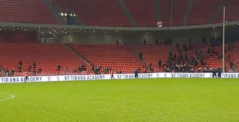   Përplasjet e tifozëve në derbin Tirana-Partizani/ Katër të arrestuar, tre në hetim në gjendje të lirë