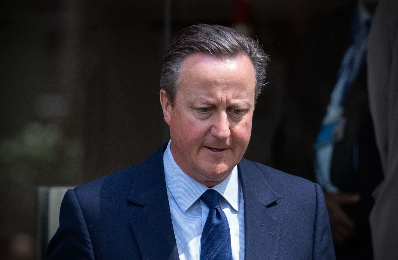 Cameron: Britania nuk do ta reduktojë ndihmën për Ukrainën në vitin 2024