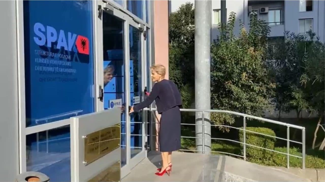 Hetimet për lobimin e LSI në SHBA, Kryemadhi “përplaset” me SPAK për sekuestron