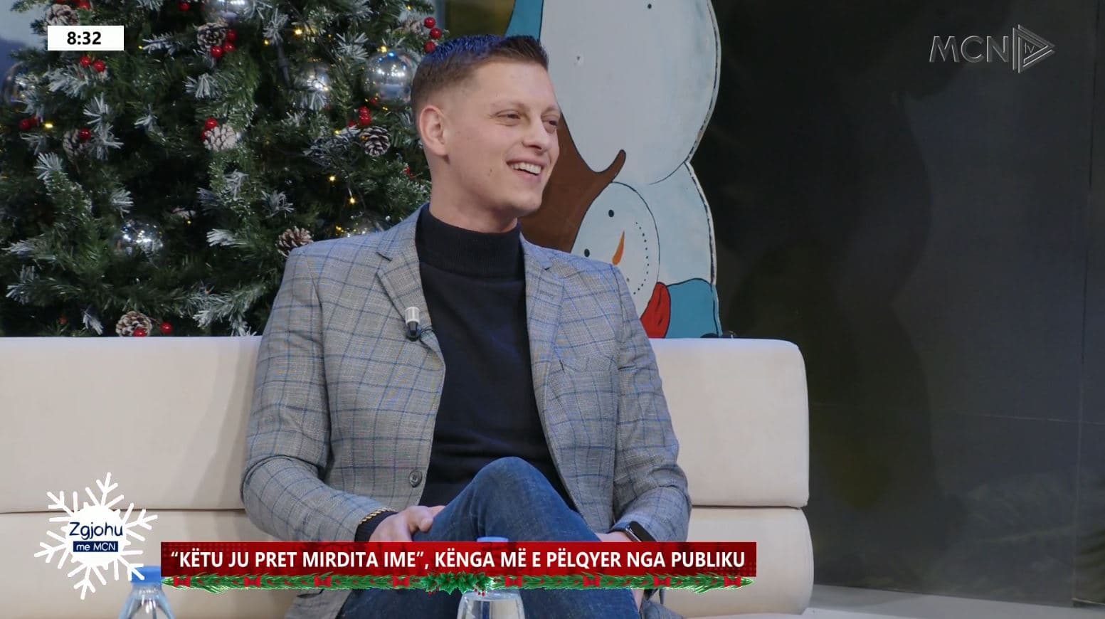 Ronaldo Mesuli: Lashë instrumentin për këngën. Dedikimi për traditën më dha sukses 