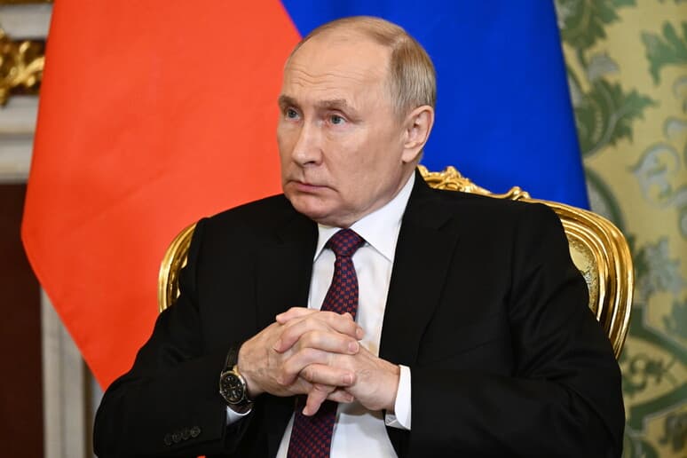 Putin shpall kandidaturën për zgjedhjet presidenciale të 2024