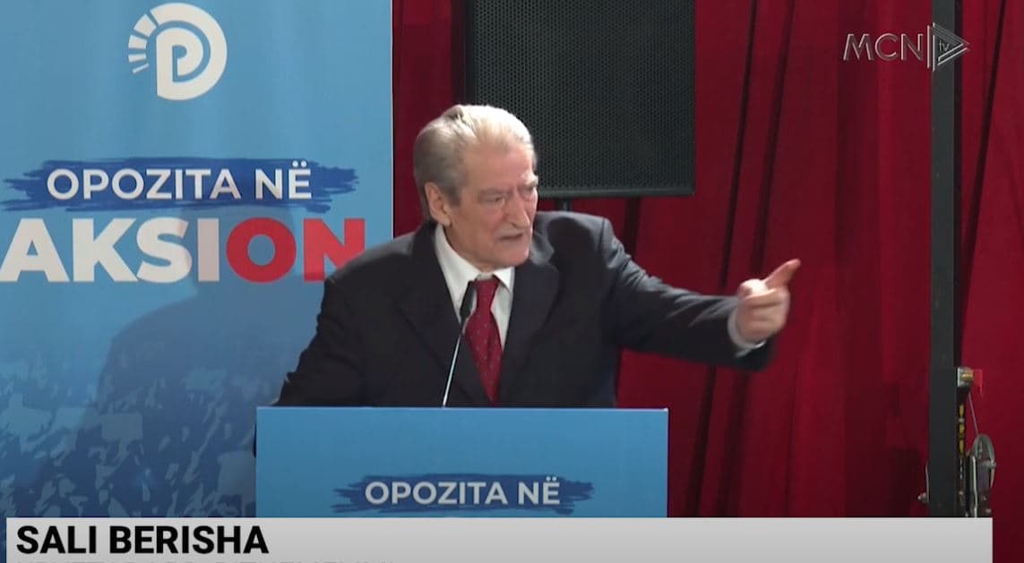 Berisha ironi me Ramën për integrimin: Inceneratorët, SKAP-i s’guxon të flasë për grup kriminal (VIDEO)