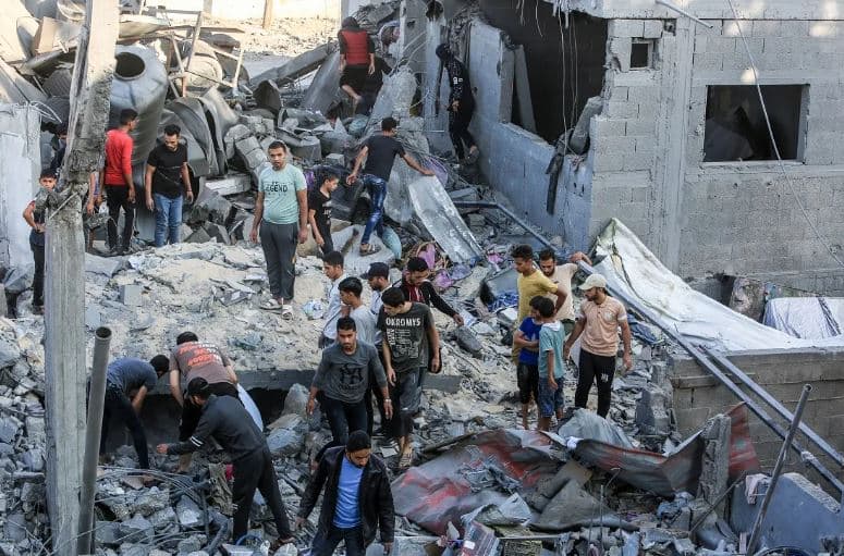 Izraeli sulmon Rafah, raportohet për 24 persona të vrarë