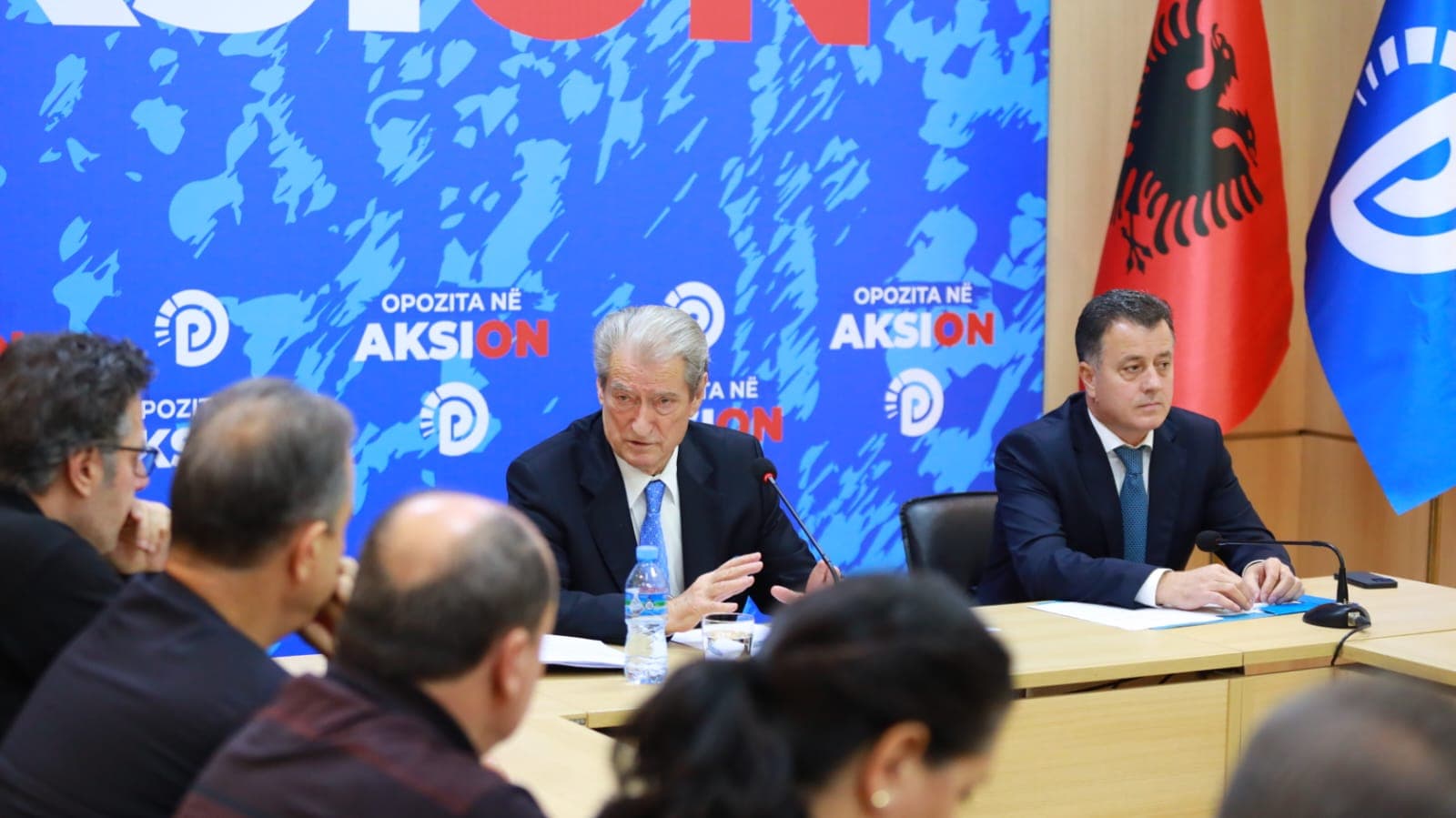 Berisha në Kryesinë e partisë: Detyra jonë, të organizojmë mosbindjen civile