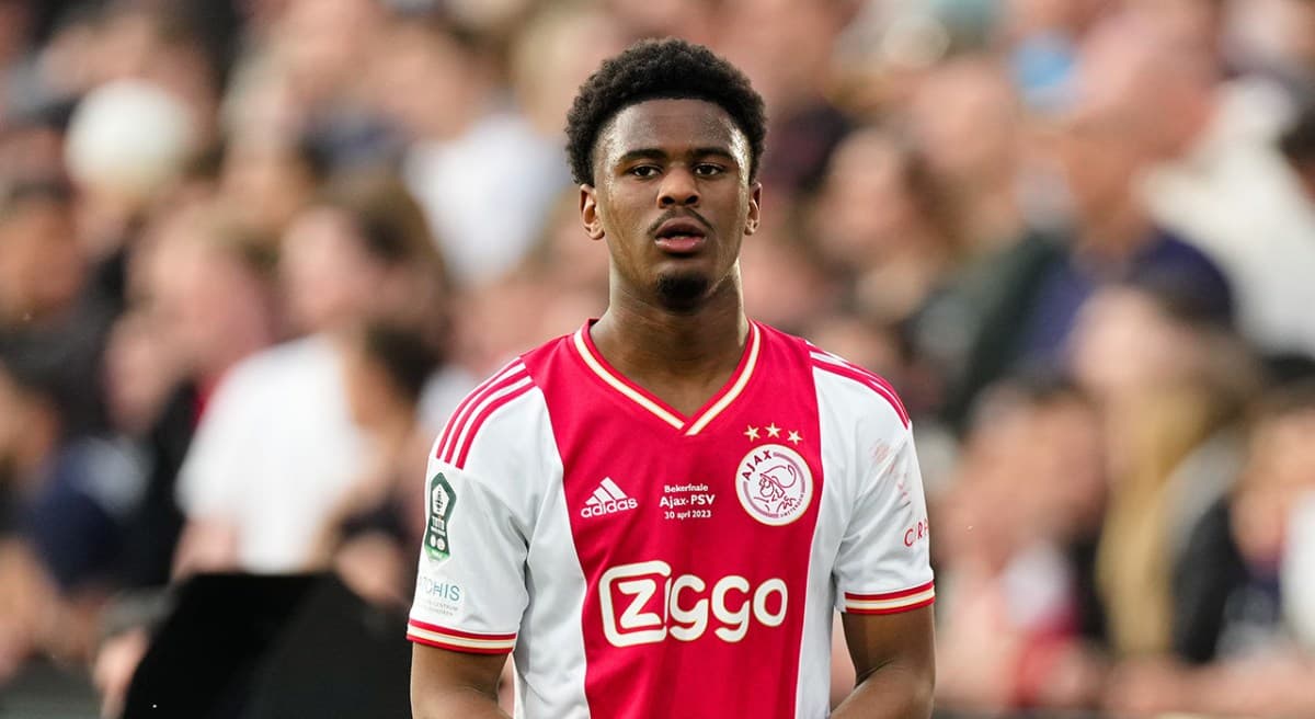 Real Madridi mendon për talentin e Ajaxit