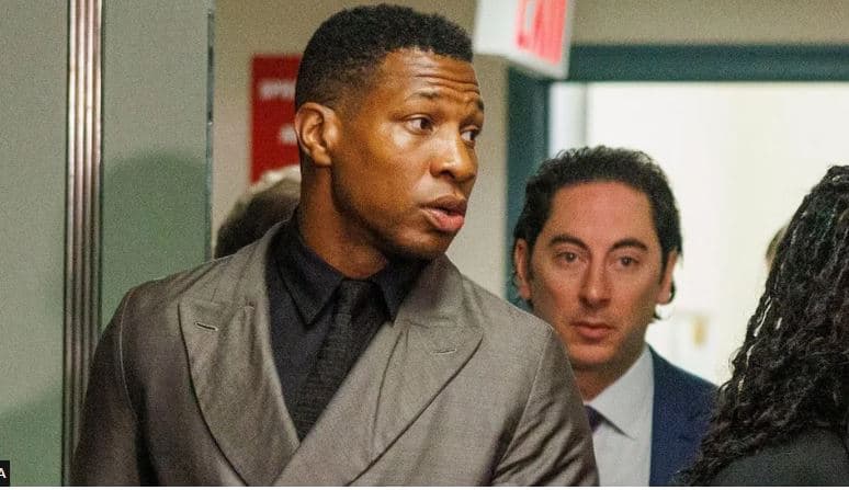 Dhunoi ish-të dashurën, aktori Jonathan Majors shpallet fajtor