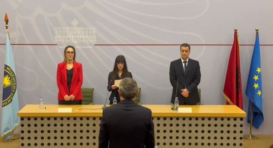  Vetingu në polici/ Konfirmohet në detyrë drejtori i Kufirit dhe Migracionit në Gjirokastër