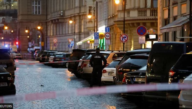  11 të vdekur dhe dhjetëra të plagosur nga të shtënat në një universitet në Pragë