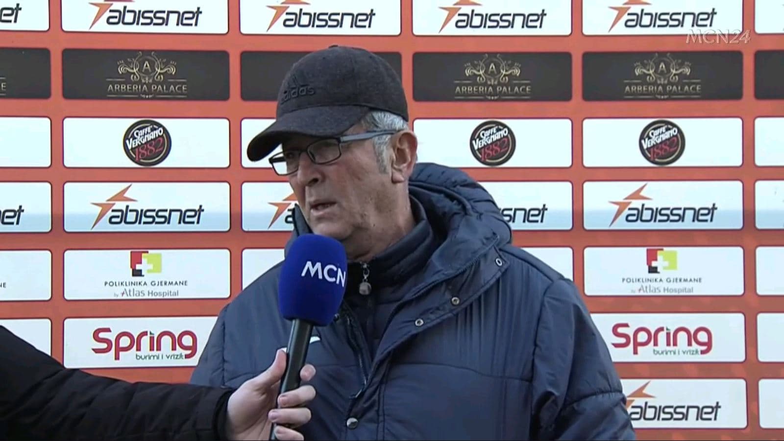 Nica e ka me gjykimin: Lojtari u ça në kokë, lëreni futbollin të luhet si në botë