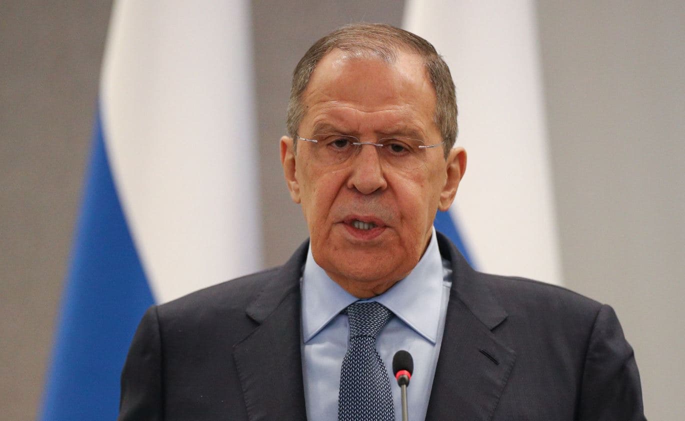 Ministri i Jashtëm rus: Armenia rrezikon sovranitetin me afrimin me NATO-n