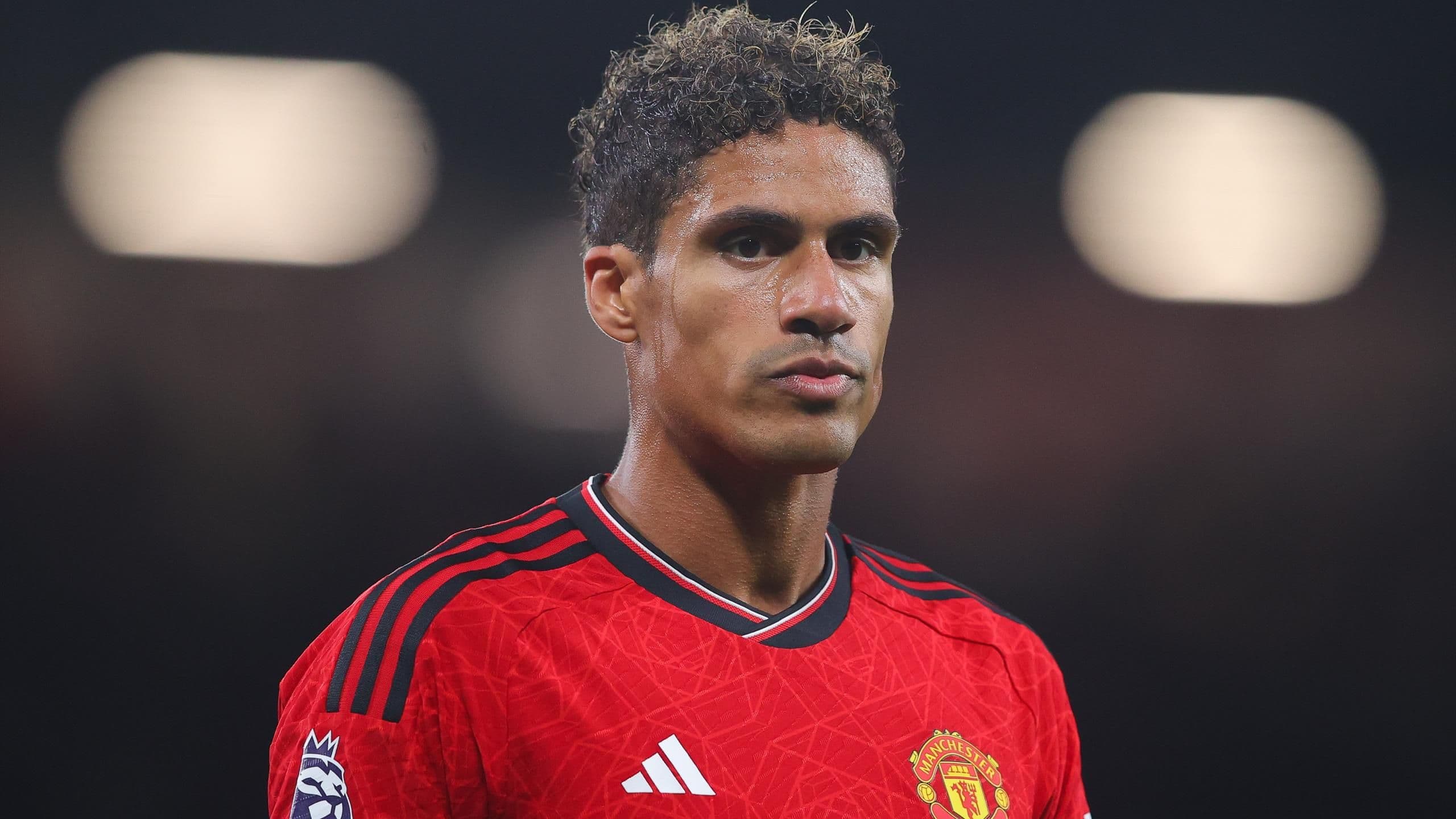 Varane, afër largimit nga Manchester United