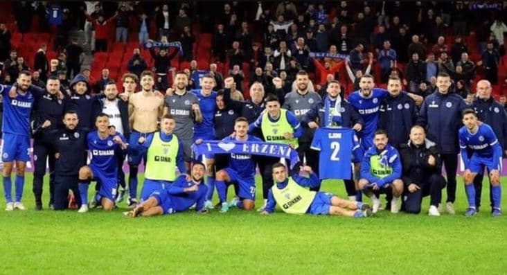 Zyrtare/ Klubi i Superiores largon tetë futbollistë