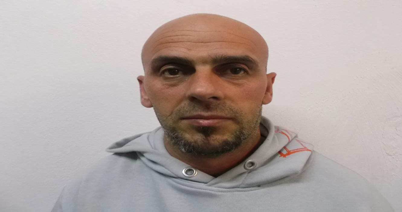 Hekuri i prerë dhe çarçafët litar, si dështoi arratisja e Dan Hutrës nga burgu (FOTO)