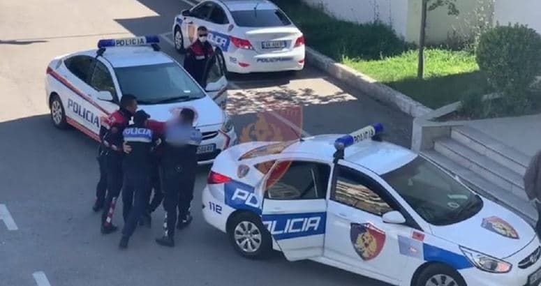 Kanosi për disa muaj të riun në TikTok, arrestohet 32-vjeçari në Elbasan