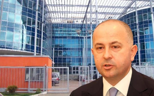 Akuzohet për pastrimin e mbi 18 mln euro të mafias italiane/ Gjykata e Posaçme shtyn sërish seancën ndaj Rezart Taçit