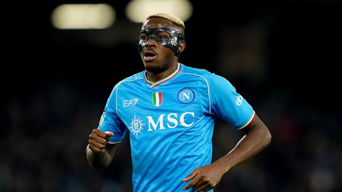 Chelsea insiston për Osimhen