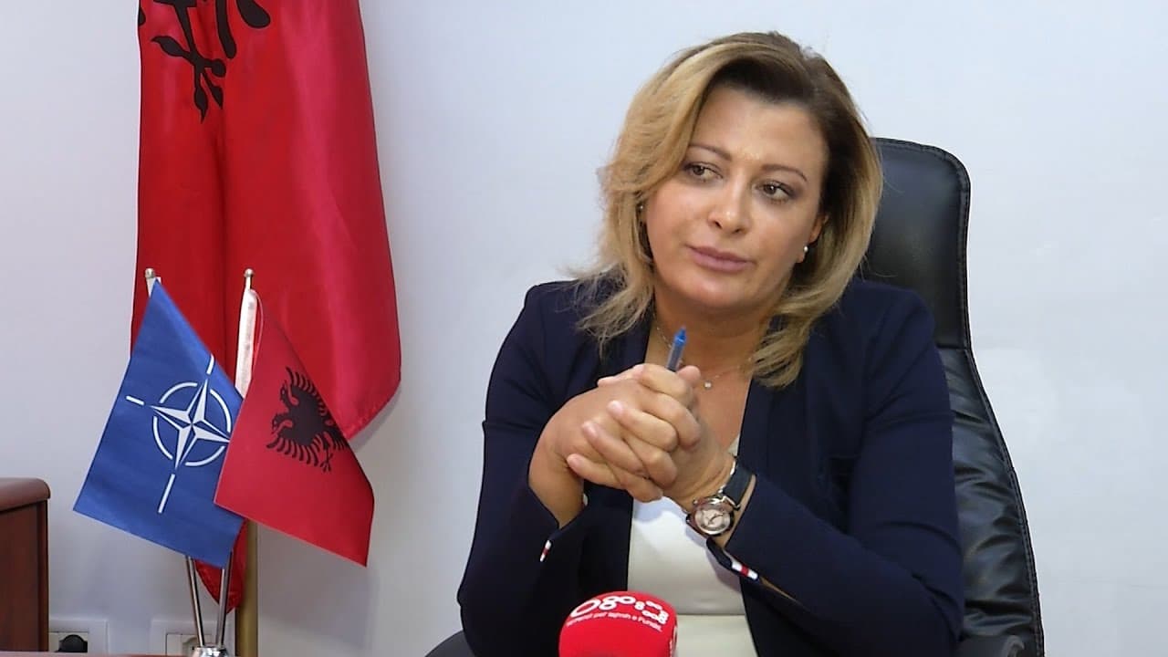 Dallëndyshe Bici refuzon mandatin e lënë bosh nga Ahmetaj, Plarent Ndreca drejt Kuvendit