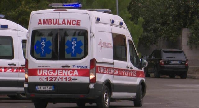 Lushnjë/ U tremb nga tërmeti, i riu humb jetën pas rrëzimit nga shkallët e banesës