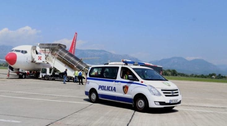 Ishin shpallur në kërkim ndërkombëtar, ekstradohen nga Italia dhe Greqia dy shqiptarë